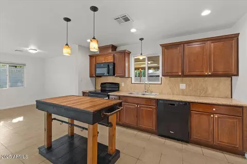 1953 E Marilyn Ave, Mesa, AZ 85204