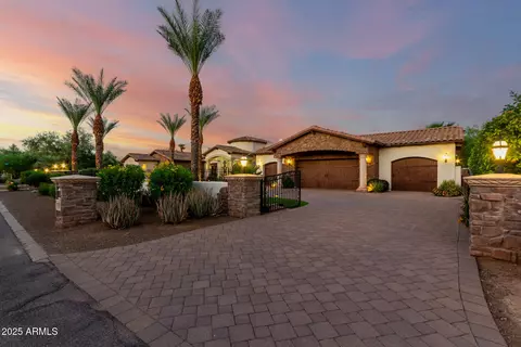 10619 N 82nd Pl, Scottsdale, AZ 85260
