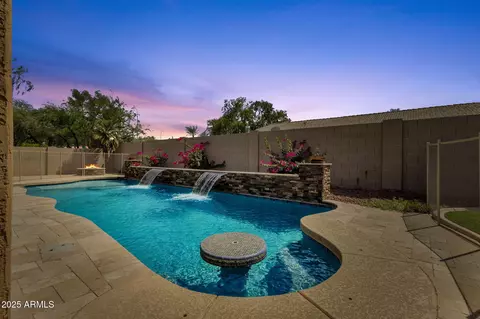 2073 W Spruce Dr, Chandler, AZ 85286