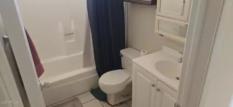 Bath - 2425 E Alpine Ave, Mesa, AZ 85204 photo 1 of 1