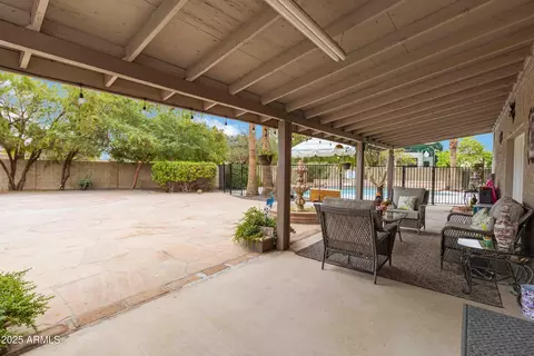 Exterior - 347 E Hope St, Mesa, AZ 85201 photo 5 of 14