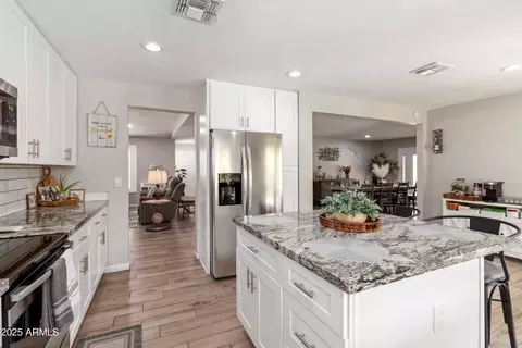 Kitchen - 347 E Hope St, Mesa, AZ 85201 photo 4 of 6