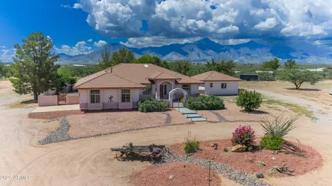 8910 S Rio Santiago --, Hereford, AZ 85615