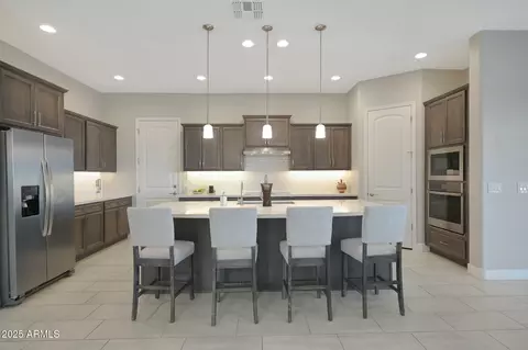 5195 N 207th Dr, Buckeye, AZ 85396 photo 10