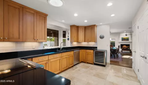 Kitchen - 2423 E Marshall Ave, Phoenix, AZ 85016 photo 2 of 3