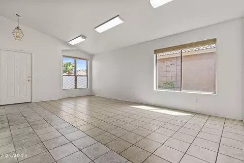 8537 E Monte Ave, Mesa, AZ 85209 photo 5