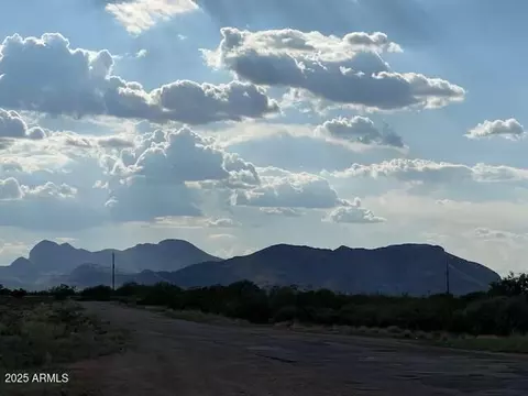 tbd Ronald Reagan Pkwy #-, Whetstone, AZ 85616