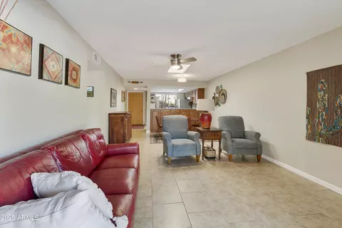 7702 E Mariposa Way, Mesa, AZ 85208