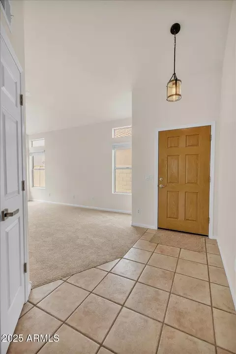 4307 E South Fork Dr, Phoenix, AZ 85044 photo 5