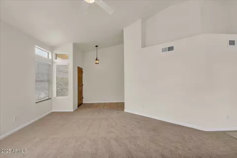 4307 E South Fork Dr, Phoenix, AZ 85044 photo 4