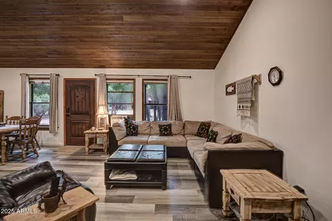 Living - 3865 N Hunt Dr, Pine, AZ 85544 photo 2 of 2