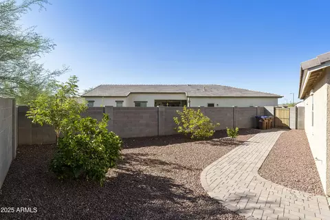 Exterior - 1740 E 16th Ave, Apache Junction, AZ 85119 photo 4 of 5