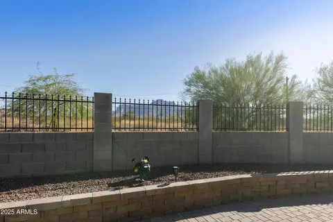 Exterior - 1740 E 16th Ave, Apache Junction, AZ 85119 photo 2 of 5