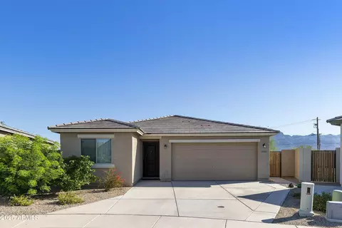 1740 E 16th Ave, Apache Junction, AZ 85119