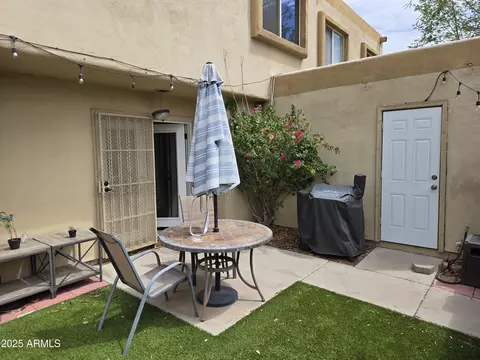 Exterior - 4412 E Riverside St, Phoenix, AZ 85040 photo 1 of 3