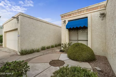 9406 S 47th Pl, Phoenix, AZ 85044