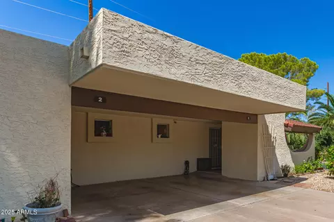 131 N Higley Rd #1, Mesa, AZ 85205