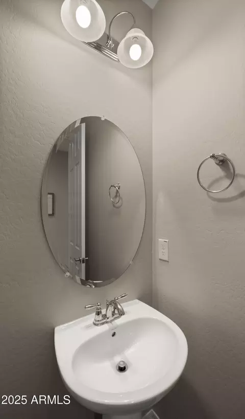 Bath - 4411 S Electron --, Mesa, AZ 85212 photo 3 of 4