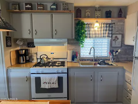 980 E Broadway Ave #15, Apache Junction, AZ 85119 photo 11