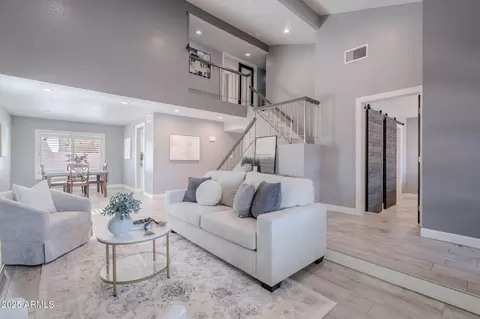 1902 S Brooks Cir, Mesa, AZ 85202