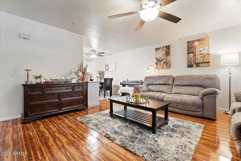 Living - 129 E Monte Way, Phoenix, AZ 85042 photo 1 of 3