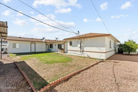 Exterior - 129 E Monte Way, Phoenix, AZ 85042 photo 5 of 7