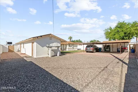 Exterior - 129 E Monte Way, Phoenix, AZ 85042 photo 6 of 7