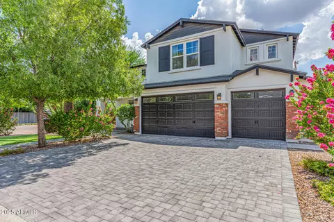 Exterior - 3841 E Devonshire Ave, Phoenix, AZ 85018 photo 3 of 6