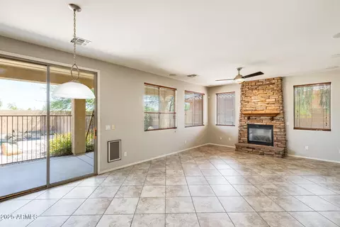 2762 E Clifton Ave, Gilbert, AZ 85295 photo 4