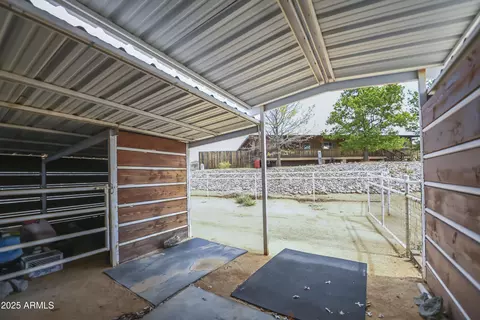 17985 E Hunters Ln, Dewey, AZ 86327 photo 33