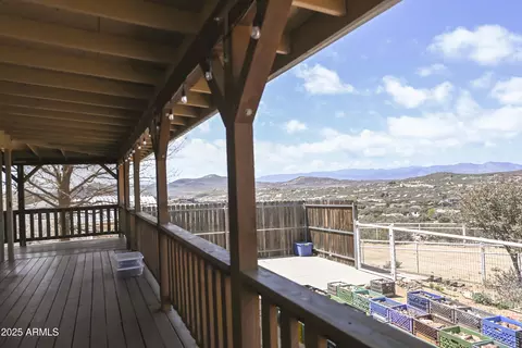 17985 E Hunters Ln, Dewey, AZ 86327 photo 5