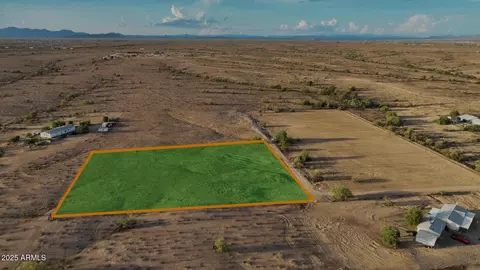5 N Nn N 348th Ave #LOT 6, Tonopah, AZ 85354