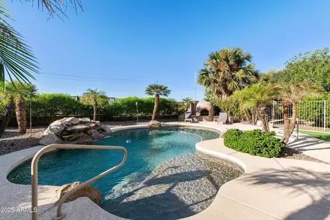 Exterior - 4267 E Ficus Way, Gilbert, AZ 85298 photo 5 of 8