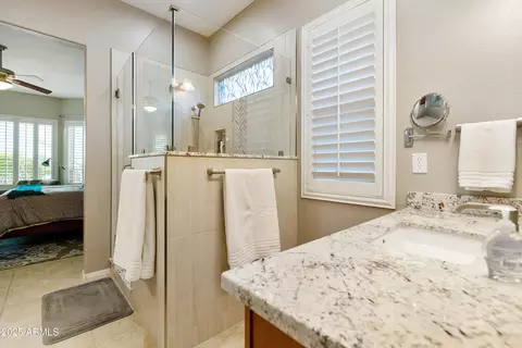 Bath - 4267 E Ficus Way, Gilbert, AZ 85298 photo 3 of 5
