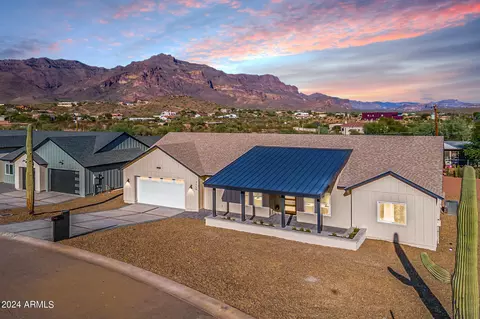3939 S Veronica Ln, Gold Canyon, AZ 85118