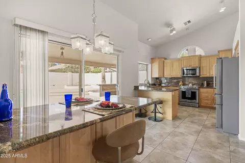330 E South Fork Dr, Phoenix, AZ 85048 photo 10
