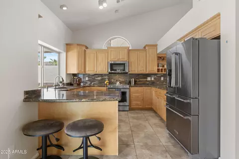 330 E South Fork Dr, Phoenix, AZ 85048 photo 11