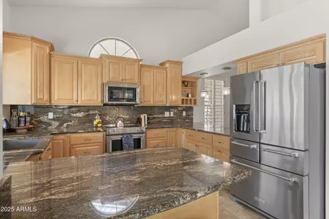 330 E South Fork Dr, Phoenix, AZ 85048 photo 12