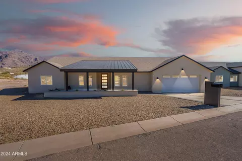 3877 S Veronica Ln, Gold Canyon, AZ 85118