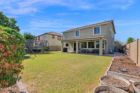 Exterior - 3035 E Russell St, Mesa, AZ 85213 photo 6 of 9