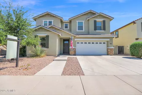 Exterior - 3035 E Russell St, Mesa, AZ 85213 photo 2 of 9