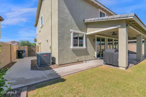 Exterior - 3035 E Russell St, Mesa, AZ 85213 photo 5 of 9