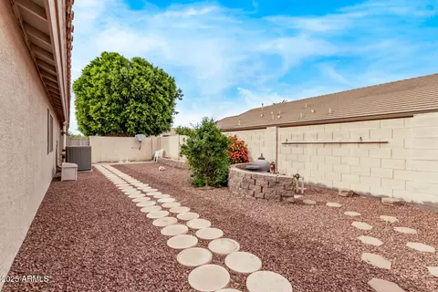 2233 S Nielson St, Gilbert, AZ 85295 photo 23