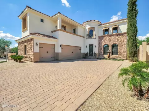 5016 E Lucia Dr, Cave Creek, AZ 85331