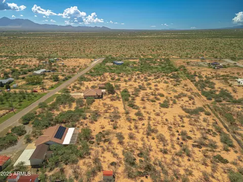 View/Area - 7072 S Ridling Dr, Hereford, AZ 85615 photo 11 of 14