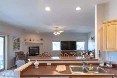 Kitchen - 7072 S Ridling Dr, Hereford, AZ 85615 photo 3 of 6