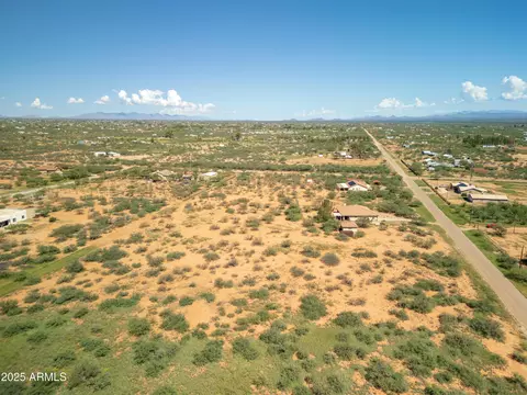 View/Area - 7072 S Ridling Dr, Hereford, AZ 85615 photo 5 of 14