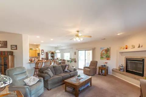 Living - 7072 S Ridling Dr, Hereford, AZ 85615 photo 3 of 3