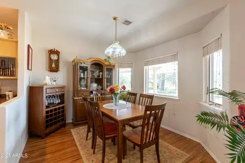 Dining - 7072 S Ridling Dr, Hereford, AZ 85615 photo 2 of 3