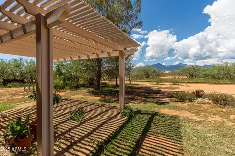 Exterior - 7072 S Ridling Dr, Hereford, AZ 85615 photo 9 of 13